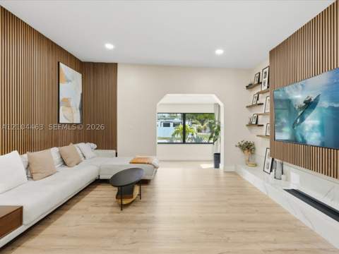 13900 NE 16th Ct, North Miami FL - photo 10 of 39