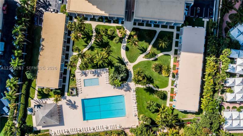 2 bedroom Condominium at 881 Ocean Dr Th31, Casa Del Mar Condo, Key Biscayne — photo 3