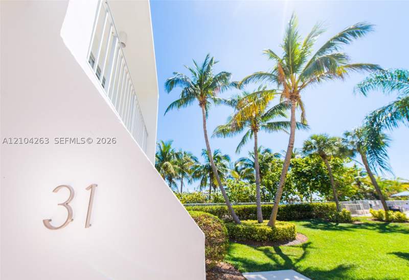 2 bedroom Condominium at 881 Ocean Dr Th31, Casa Del Mar Condo, Key Biscayne — photo 4
