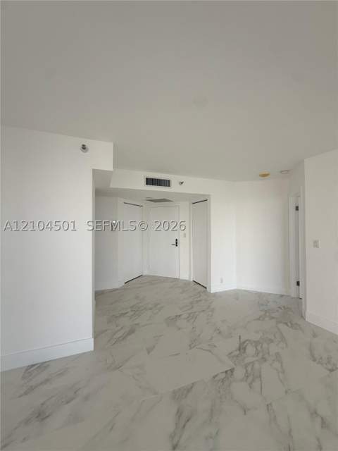 19101 NE 36th Ct 1005, Aventura FL - photo 9 of 47