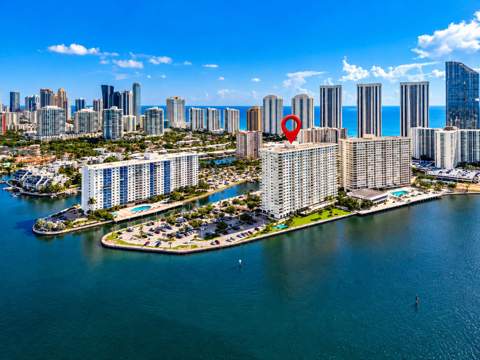 500 Bayview Drive 925, Sunny Isles Beach FL - photo 15 of 19