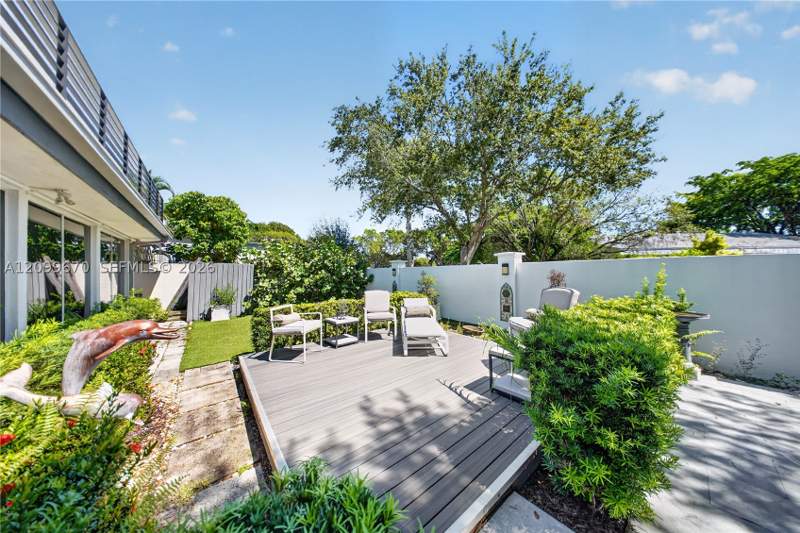 4 bedroom SingleFamilyResidence at 20304 SW 85th Ave, Sea Grape Town Homes, Cutler Bay — photo 5