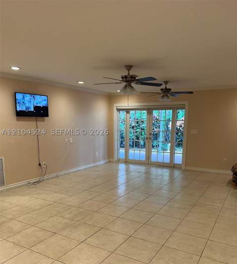 9990 Marlin Rd, Cutler Bay FL - photo 6 of 15