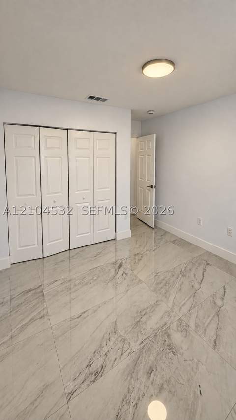 7001 W 35th Ave, Hialeah FL - photo 10 of 12