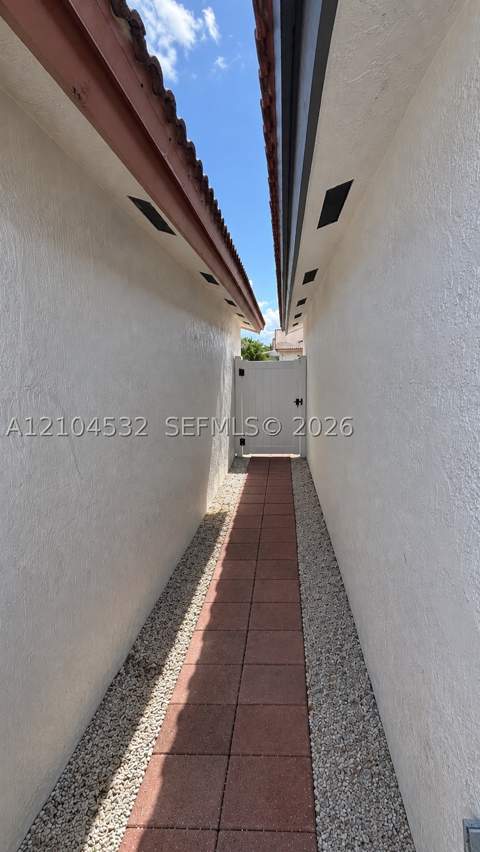 7001 W 35th Ave, Hialeah FL - photo 12 of 12