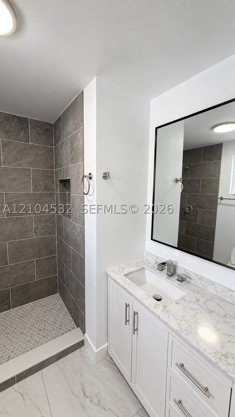 7001 W 35th Ave, Hialeah FL - photo 7 of 12