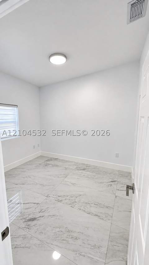 7001 W 35th Ave, Hialeah FL - photo 8 of 12