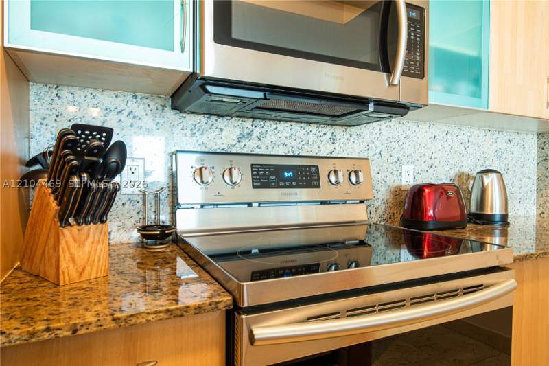 2 bedroom Condominium at 17555 W Atlantic Blvd Uph6, King David Of Sunny Isles, Sunny Isles Beach — photo 4