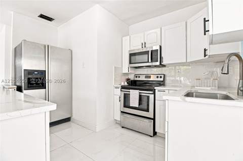 2932 NW 58th St, Miami FL - photo 17 of 37