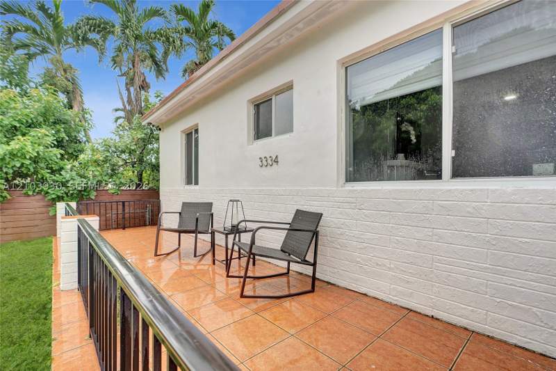 2 bedroom SingleFamilyResidence at 3334 SW 64th Ave, Coral Villas Rev, Miami — photo 4