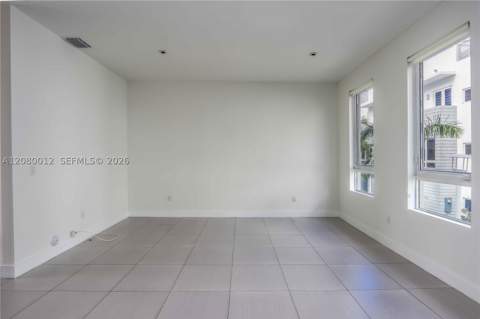 3340 NW 91st Ave, Doral FL - photo 10 of 15