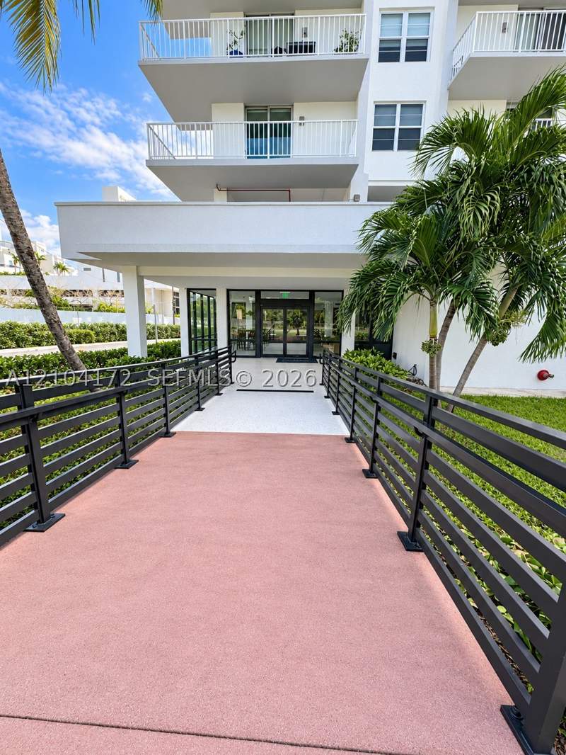 1 bedroom Condominium at 2829 Indian Creek Dr 410, Clearview Towers Condo, Miami Beach — photo 3
