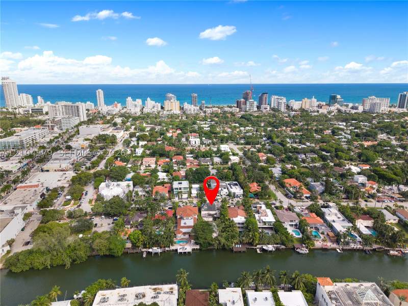 13 bedroom SingleFamilyResidence at 3746 Chase Ave, Mid Golf Sub 1st Addn, Miami Beach — photo 3