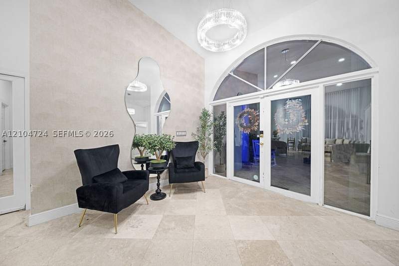 5 bedroom SingleFamilyResidence at 5750 SW 67th Ave, Beverly Hills, Miami — photo 5