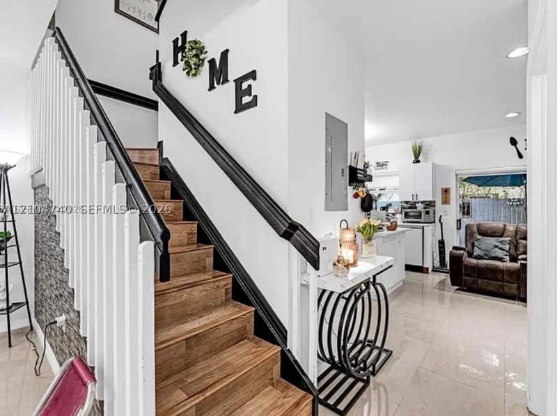 3 bedroom Townhouse at 1687 SE 30th St, Venetia Grove, Homestead — photo 5