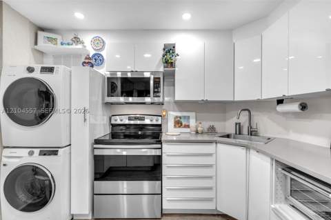 2333 Brickell Ave 1808, Miami FL - photo 9 of 34