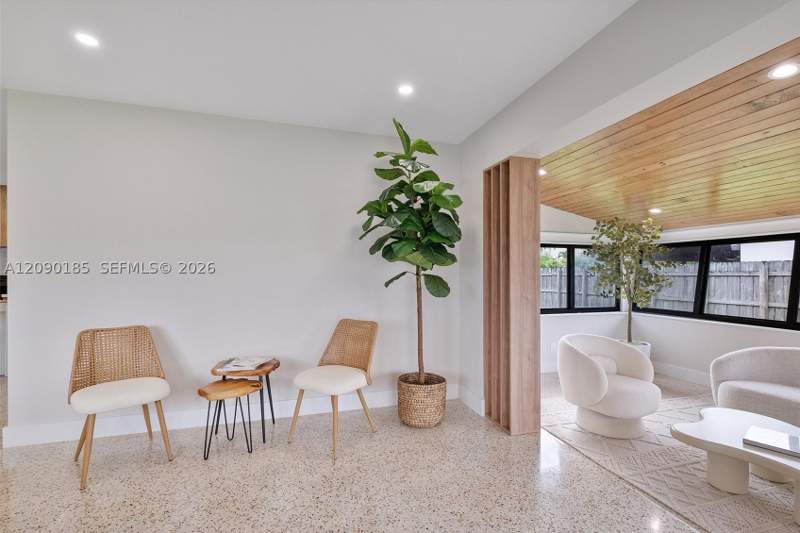 3 bedroom SingleFamilyResidence at 21201 NE 25th Ct, Sunswept Isle, Aventura — photo 5