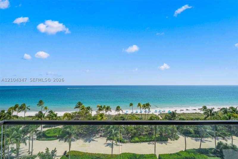 2 bedroom Condominium at 10185 Collins Ave 919, The Plaza Of Bal Harbour, Bal Harbour — photo 4