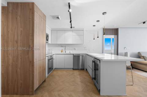 10185 Collins Ave 919, Bal Harbour FL - photo 7 of 28