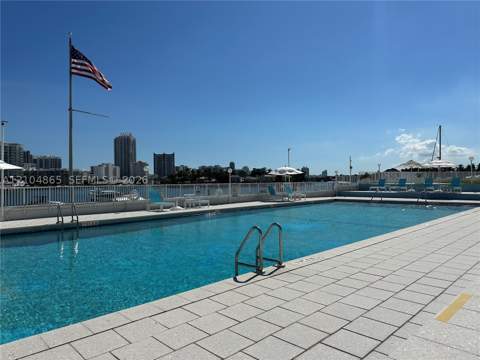 900 Bay Dr 413, Miami Beach FL - photo 11 of 35