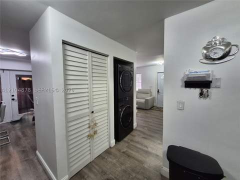 203 NE 12th Ave 203, Homestead FL - photo 11 of 33