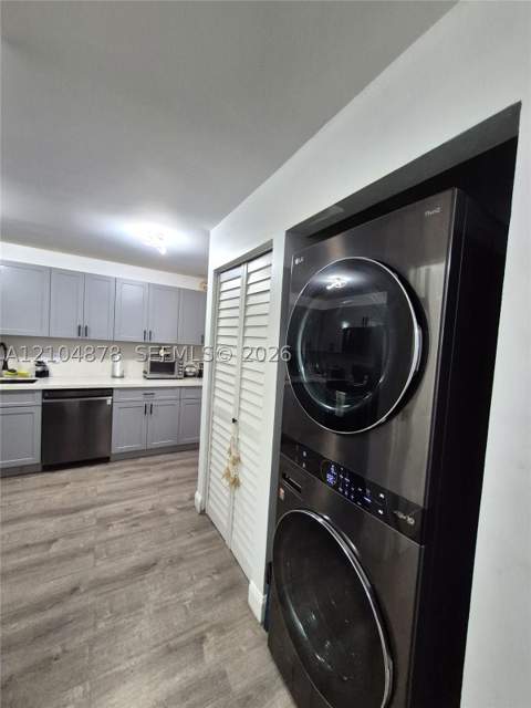 203 NE 12th Ave 203, Homestead FL - photo 13 of 33