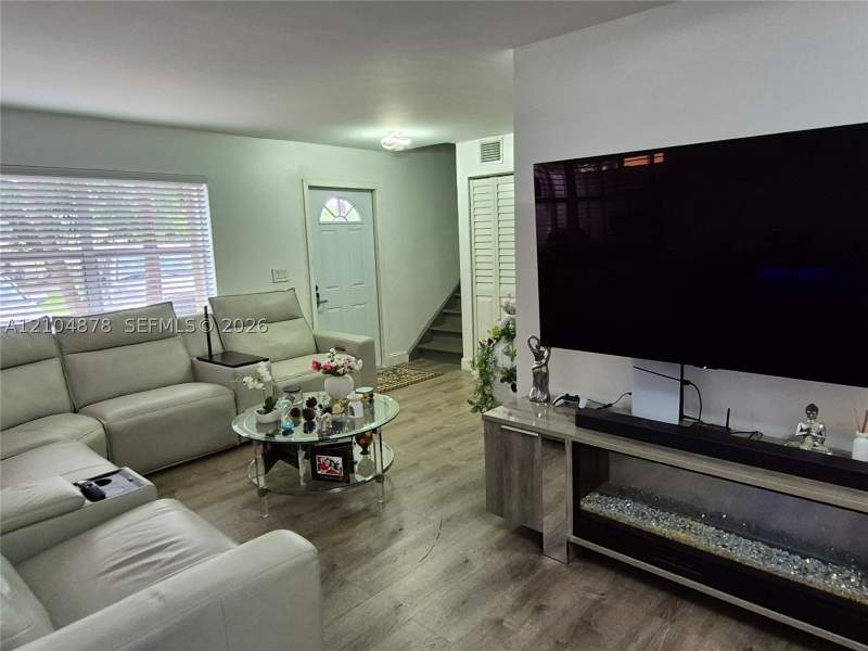 2 bedroom Townhouse at 203 NE 12th Ave 203, Seagrape Village Condo, Homestead — photo 5