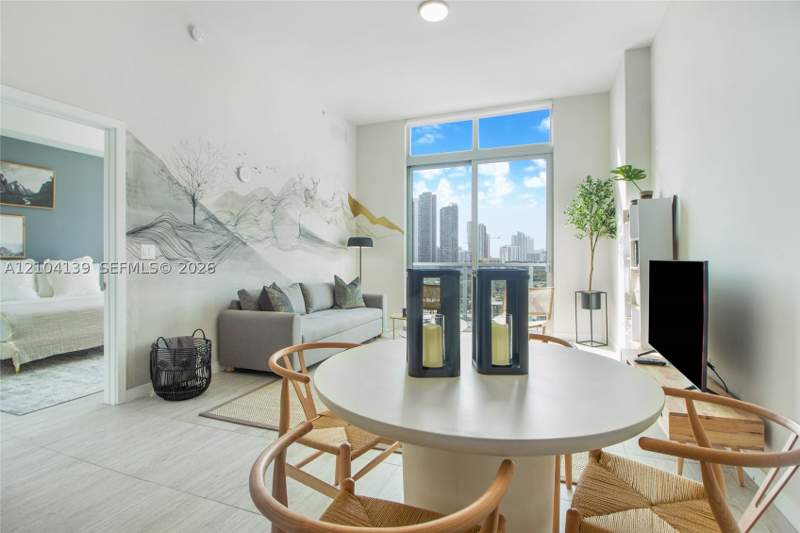 1 bedroom Condominium at 3900 Biscayne Blvd S-1210, Quadro Condo, Miami — photo 5