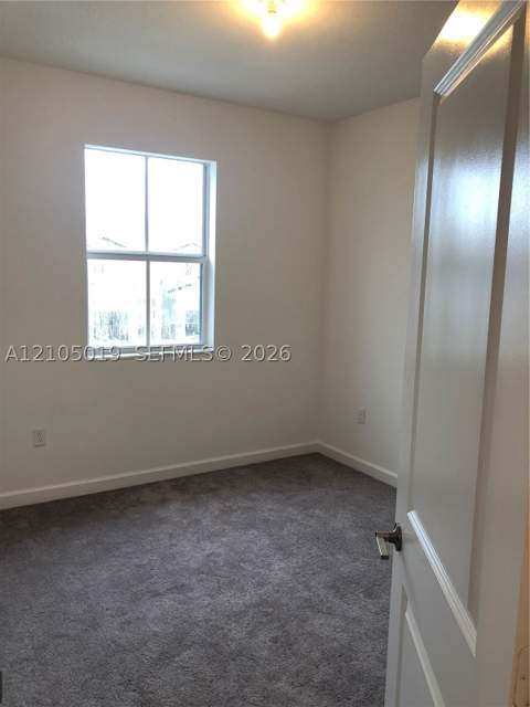 2610 SE 13th St, Homestead FL - photo 12 of 24