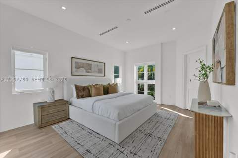 315 Santander Ave 315, Coral Gables FL - photo 12 of 19
