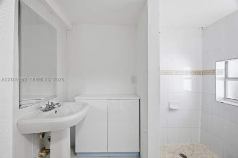 465 NE 165th St, Miami FL - photo 12 of 13