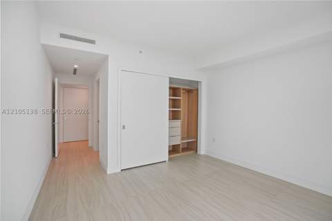 2411 Laguna Circle 1505, North Miami FL - photo 11 of 70