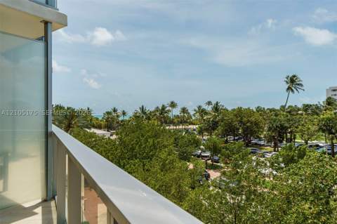 2201 Collins Ave 302, Miami Beach FL - photo 10 of 23