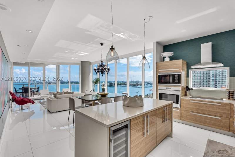 3 bedroom Condominium at 2020 N Bayshore Dr 1902, Paramount Bay Condo, Miami — photo 5