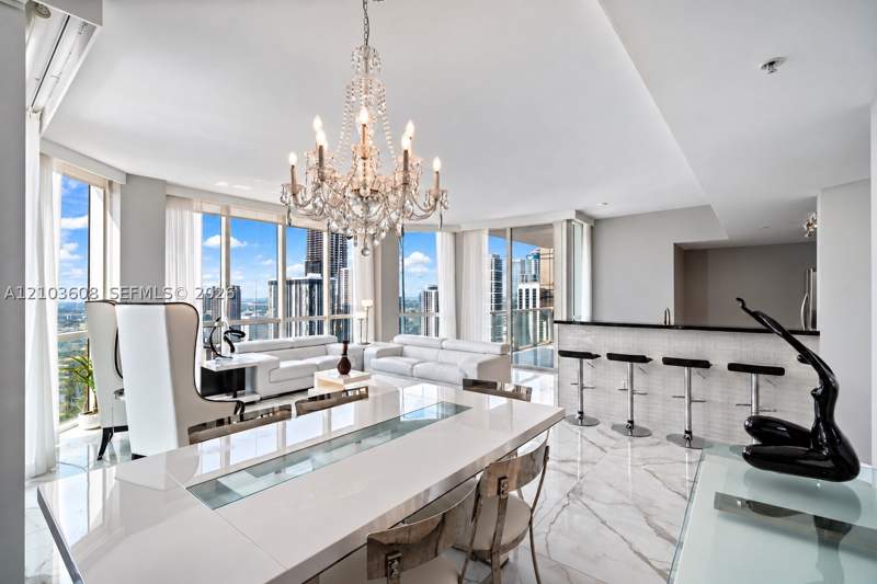 3 bedroom Condominium at 244 Biscayne Blvd 4308, Vizcayne North Condo, Miami — photo 4
