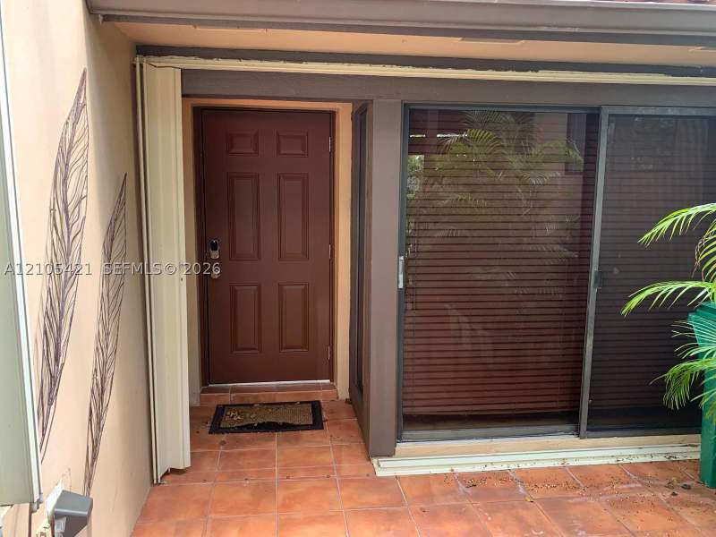 4 bedroom Townhouse at 3340 Torremolinos Ave A-40, Costa Del Sol Condo O, Doral — photo 2