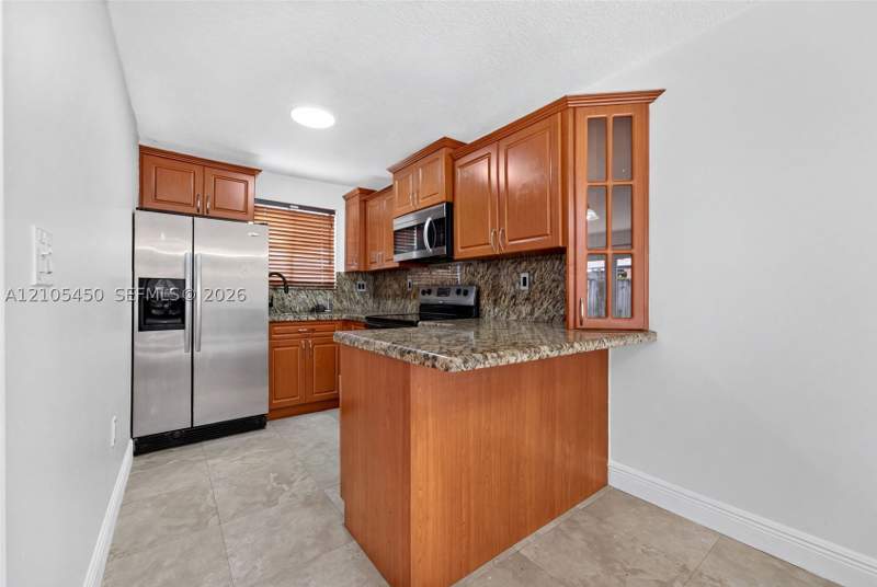 2 bedroom Condominium at 8164 NW 10th St 2, Grace Villas II Condo, Miami — photo 2