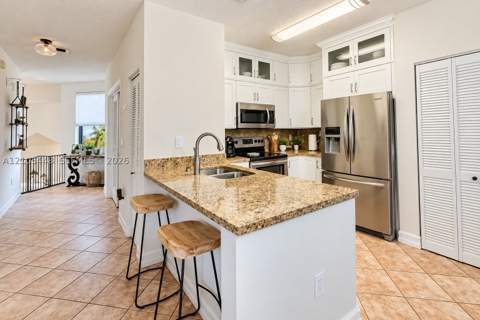 15515 N Miami Lakeway N 204-11, Miami Lakes FL - photo 6 of 14