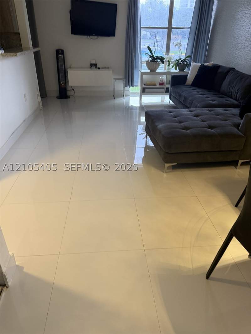 1 bedroom Condominium at 17570 Atlantic Blvd 119, Avila Condo, Sunny Isles Beach — photo 2