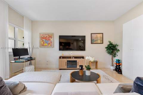 20000 E Country Club Dr 401, Aventura FL - photo 8 of 34