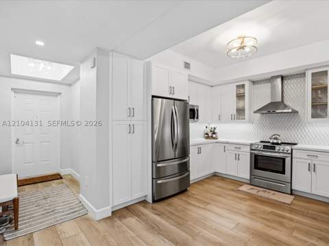 3340 NE 190th St 602, Aventura FL - photo 12 of 61