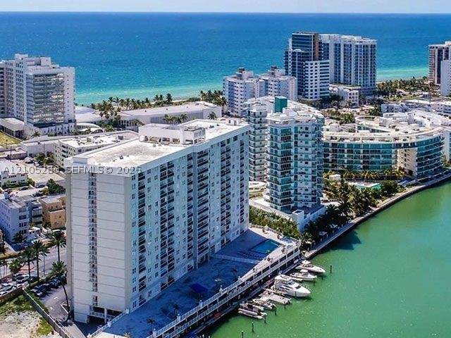 1 bedroom Condominium at 6770 Indian Creek Dr 5T, Aquasol Condo, Miami Beach — photo 2
