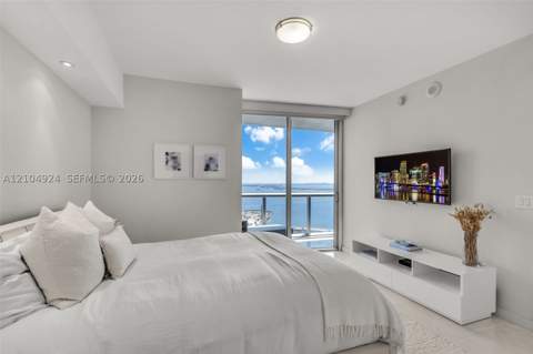 465 Brickell Ave 2703, Miami FL - photo 17 of 26