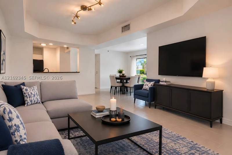 3 bedroom Condominium at 9300 Fontainebleau Blvd E101, Keystone Courts Condo, Miami — photo 2