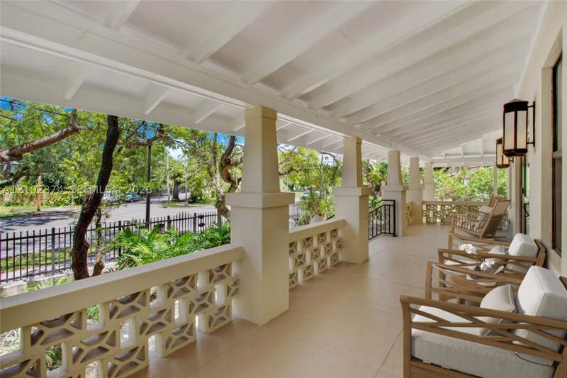 3 bedroom SingleFamilyResidence at 668 NW North River Dr, Spring Garden, Miami — photo 5
