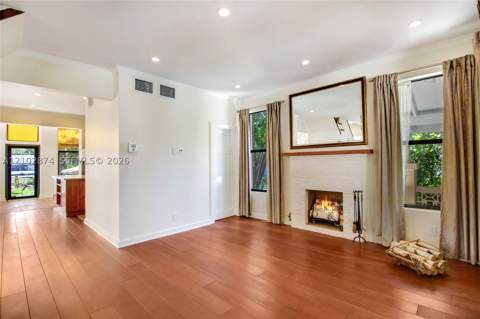 668 NW North River Dr, Miami FL - photo 9 of 27