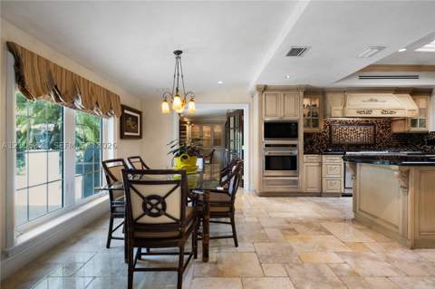 4620 Granada Blvd, Coral Gables FL - photo 15 of 66