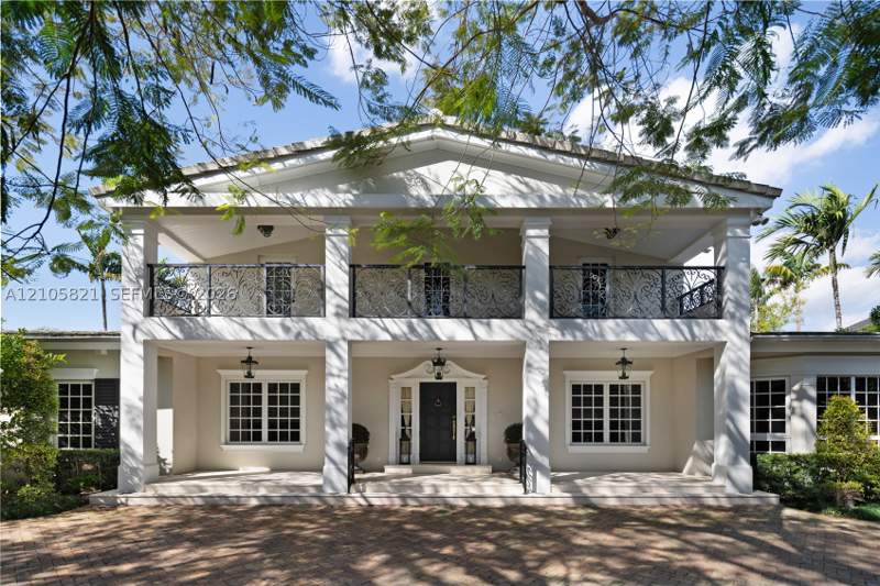 7 bedroom SingleFamilyResidence at 4620 Granada Blvd, C Gab Country Club Sec 5, Coral Gables — photo 5