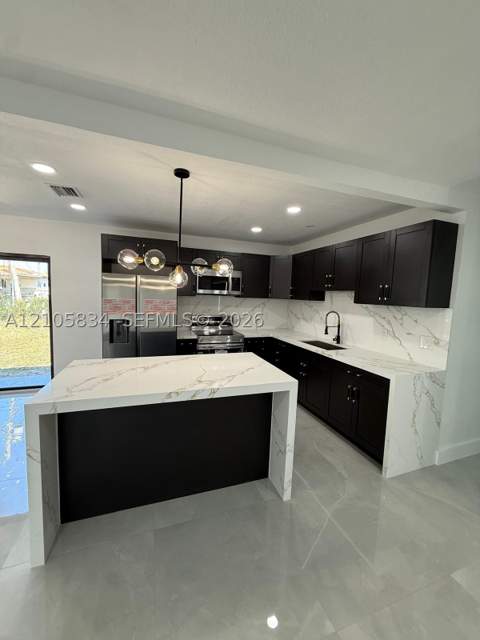 775 E 6th Pl, Hialeah FL - photo 15 of 45