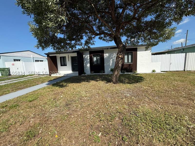 2 bedroom SingleFamilyResidence at 775 E 6th Pl, Sun-Tan Vill Sec 5, Hialeah — photo 5